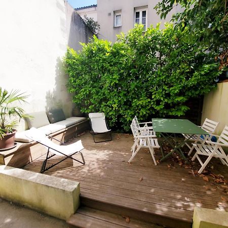 La Maison De Ville 76M2 Avec Terrasse De 22M2 La Rochelle  Exterior foto